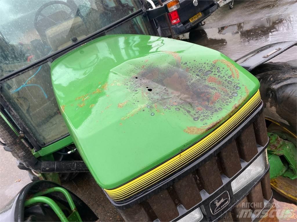 John Deere 6300 الجرارات