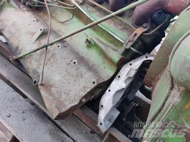 John Deere 6329 محركات