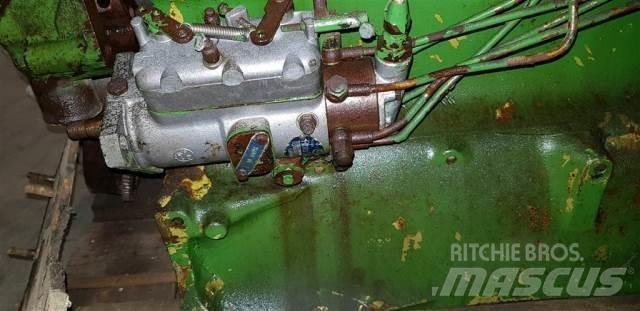 John Deere 6329 محركات