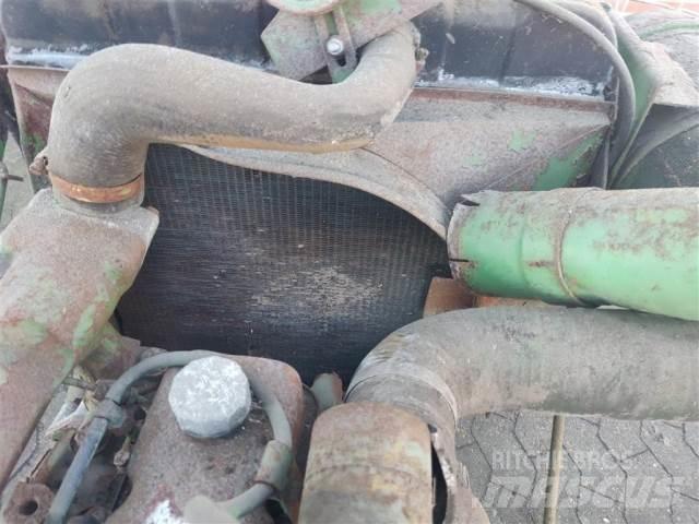 John Deere 6329D محركات