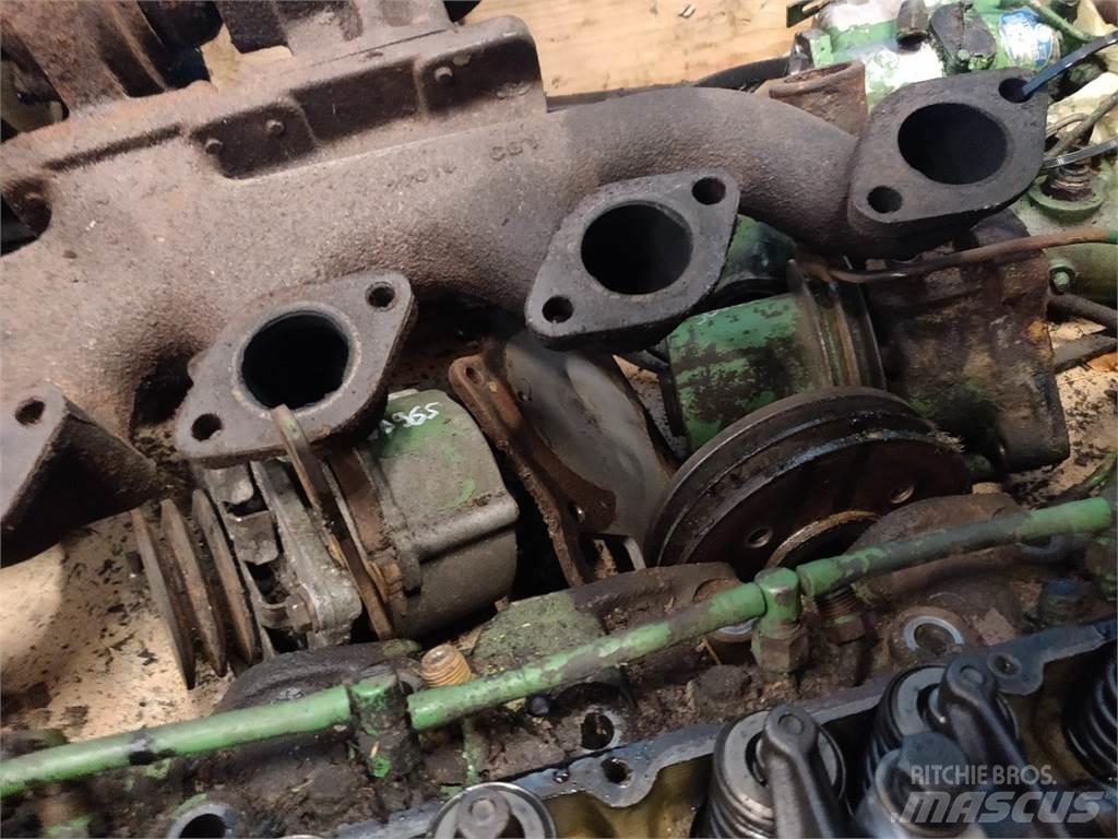 John Deere 6359T محركات