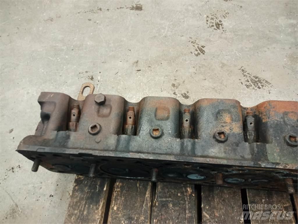 John Deere 6466 محركات