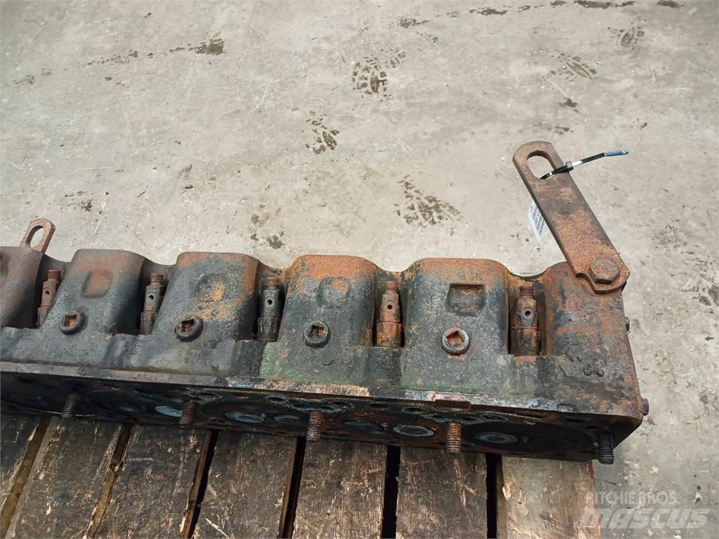 John Deere 6466 محركات