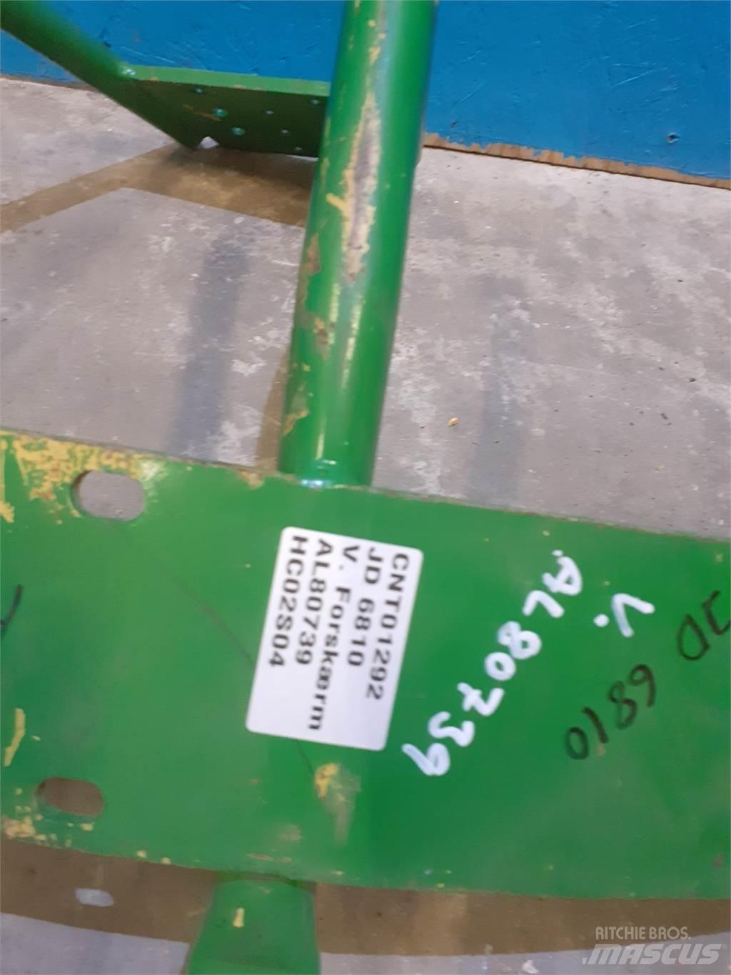 John Deere 6810 ملحقات أخرى للجرارات