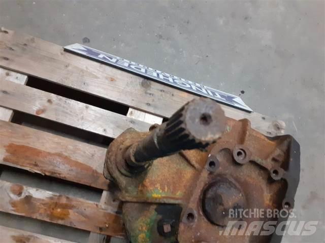 John Deere 730 ملحقات الحصادات