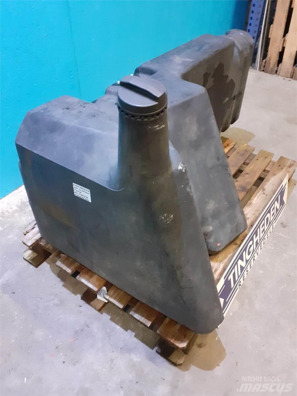 John Deere 7500 ملحقات أخرى للجرارات