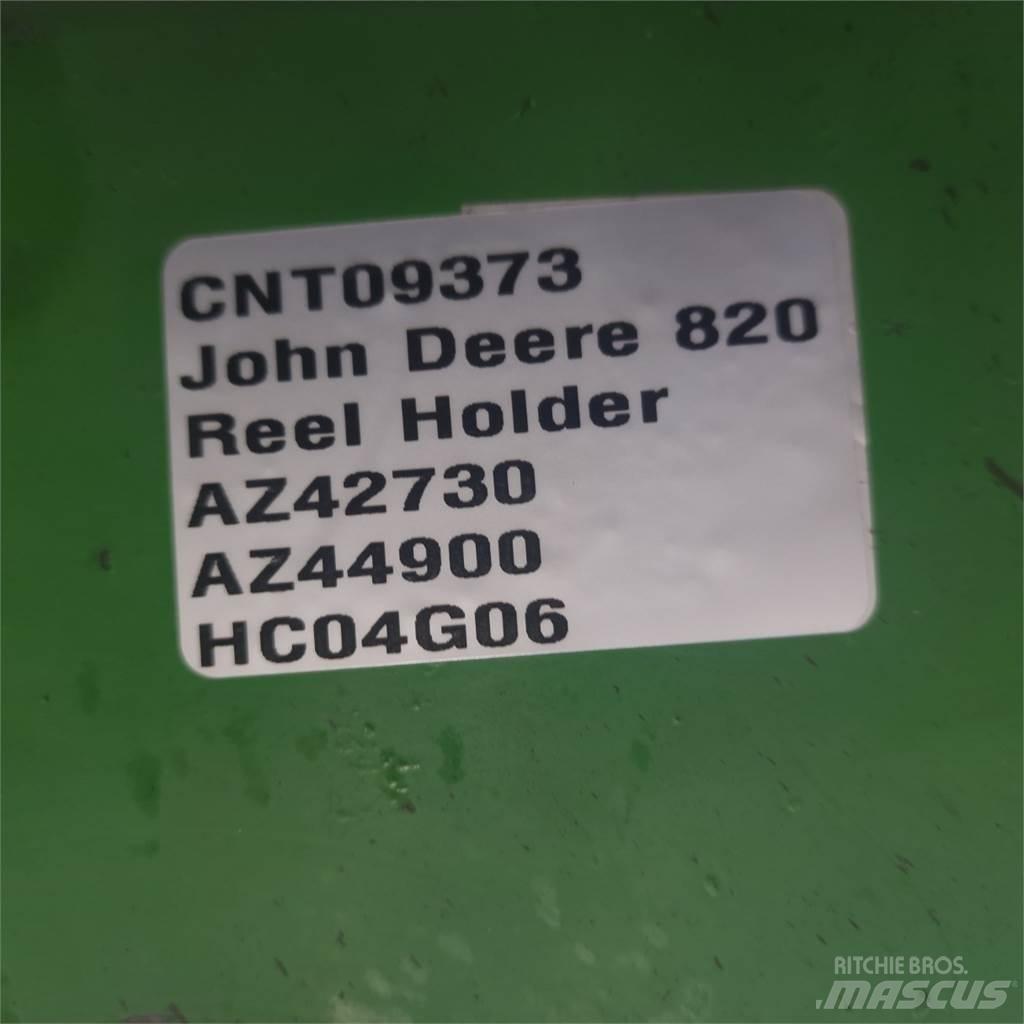 John Deere 820 ملحقات الحصادات