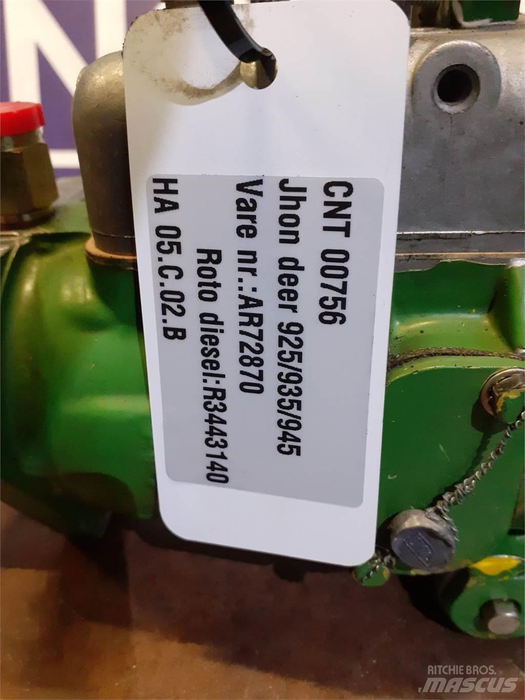 John Deere 935 محركات