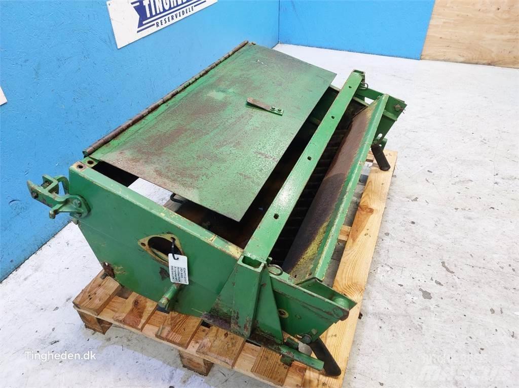 John Deere 935 ملحقات الحصادات