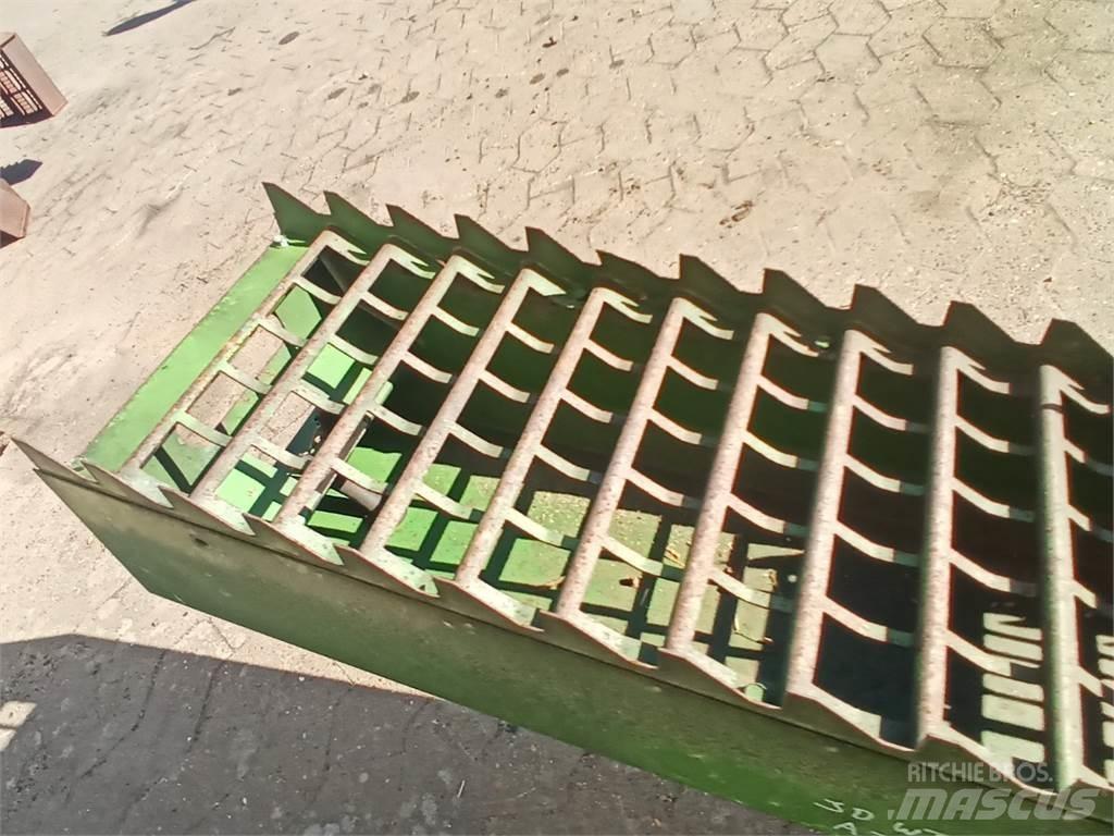 John Deere 9540 ملحقات الحصادات