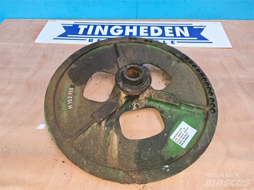 John Deere 9540 ماكينات زراعية أخرى