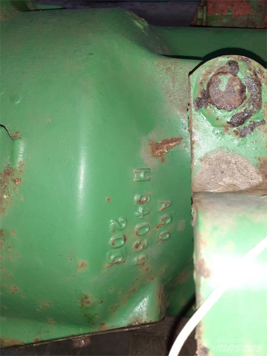 John Deere 955 أجهزة نقل