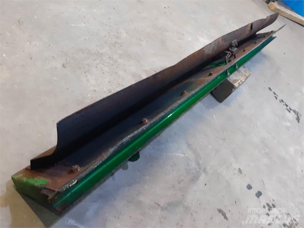 John Deere 9640 ماكينات زراعية أخرى