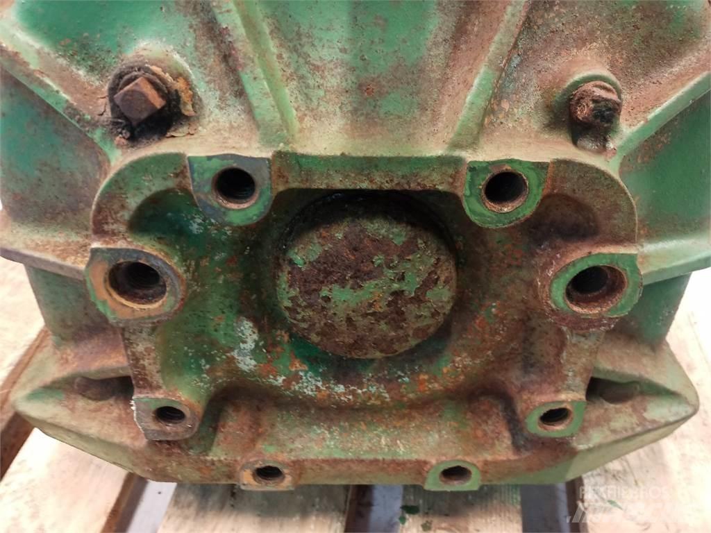 John Deere 965 ملحقات الحصادات