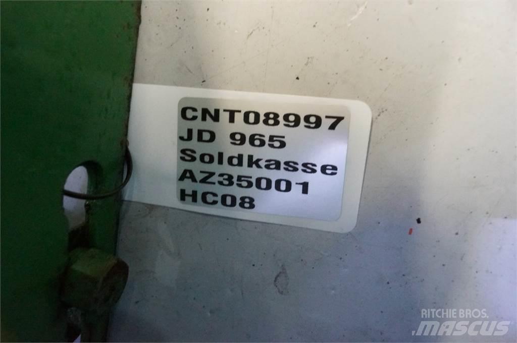 John Deere 965 معدات نشر الرمال والملح