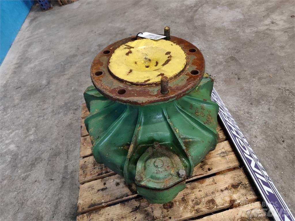 John Deere 970 ملحقات الحصادات