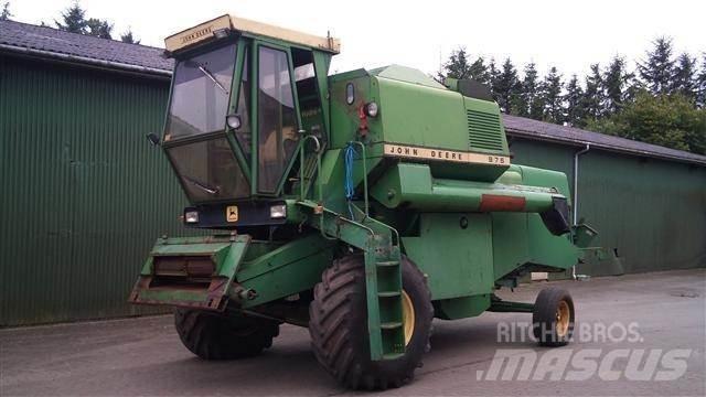 John Deere 975 حصادات