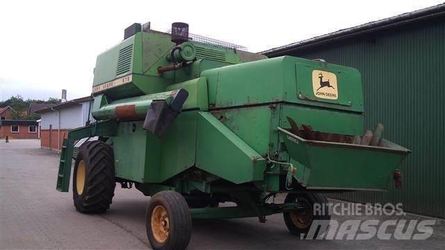 John Deere 975 حصادات