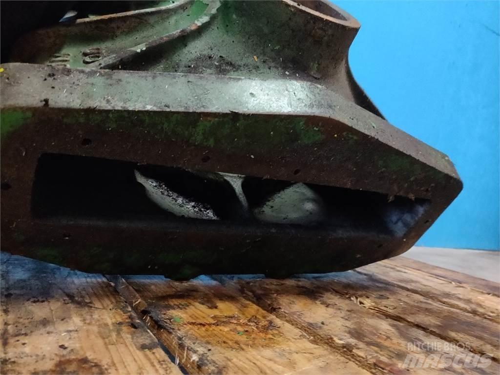 John Deere 975 ملحقات الحصادات