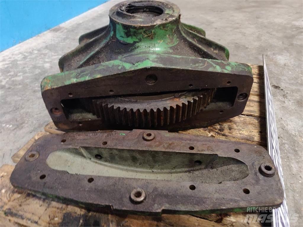 John Deere 975 ملحقات الحصادات