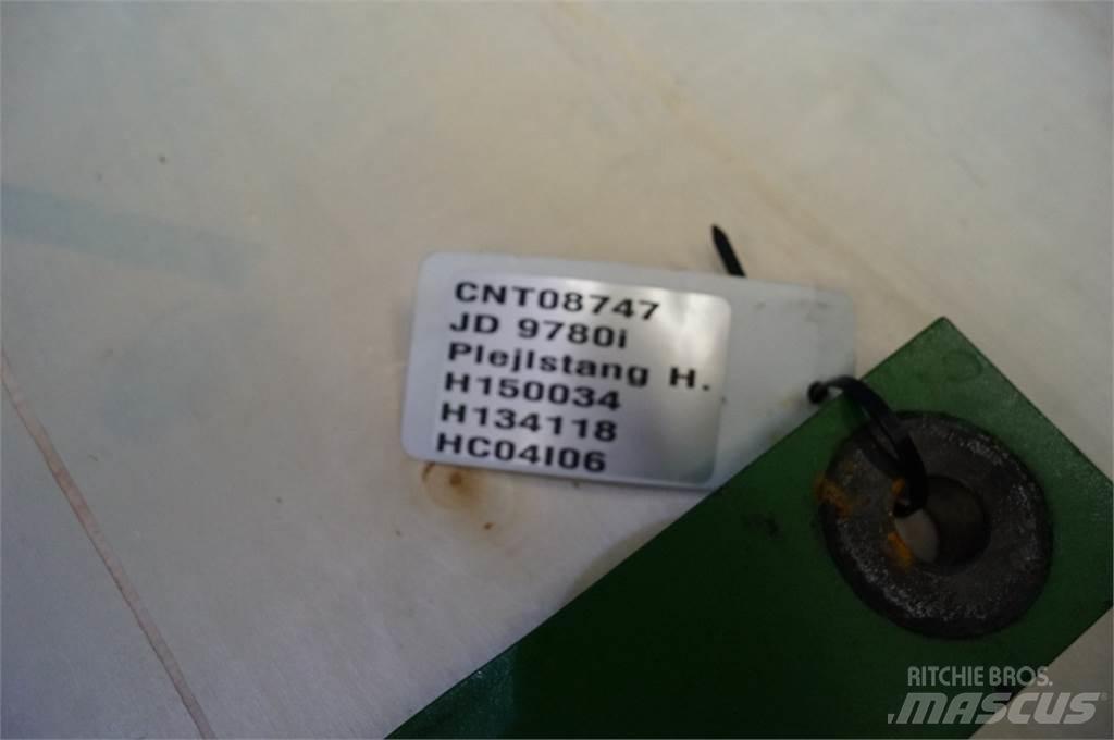 John Deere 9780 معدات نشر الرمال والملح