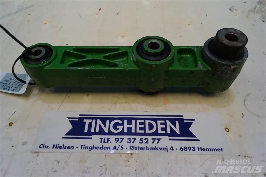 John Deere 9780 معدات نشر الرمال والملح