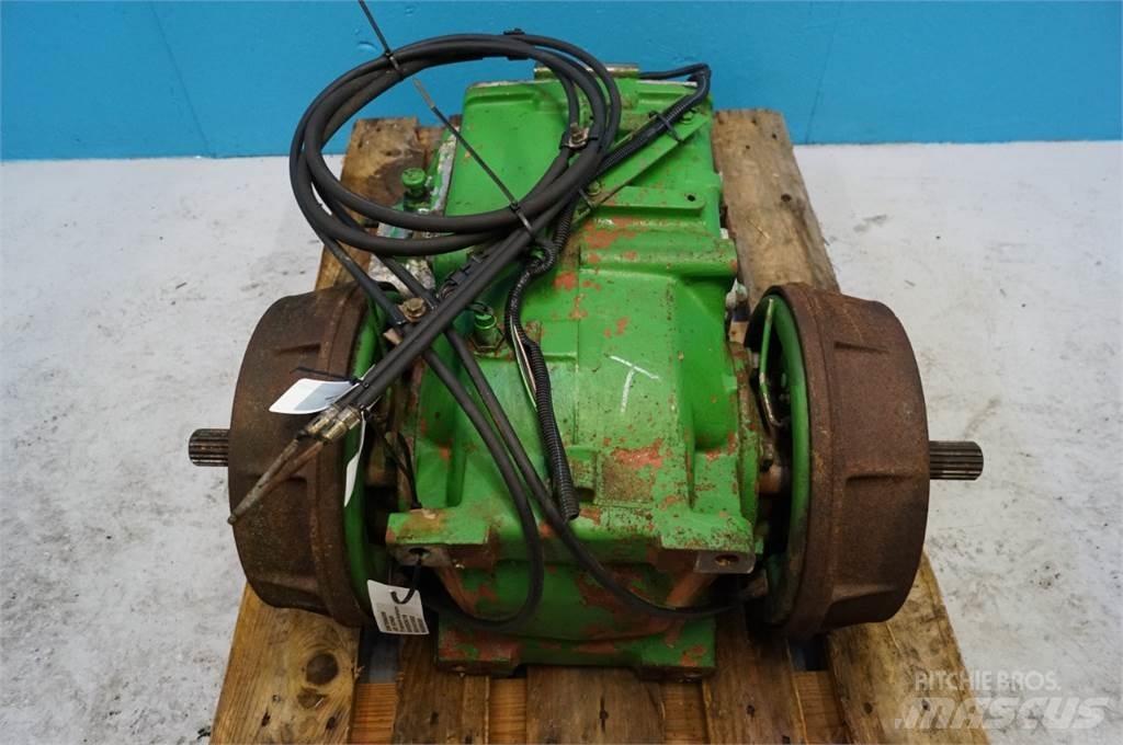 John Deere 9780 أجهزة نقل