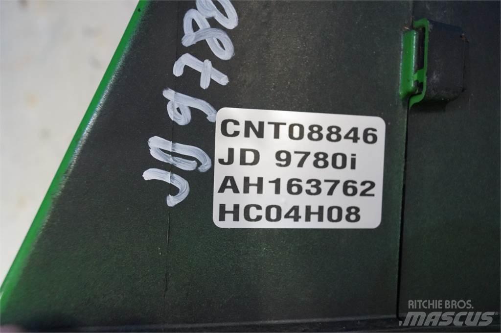 John Deere 9780 مشعات