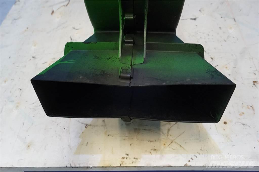 John Deere 9780 مشعات