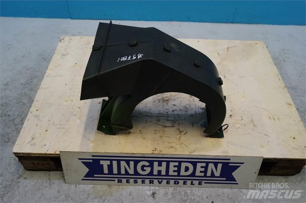 John Deere 9780 مشعات