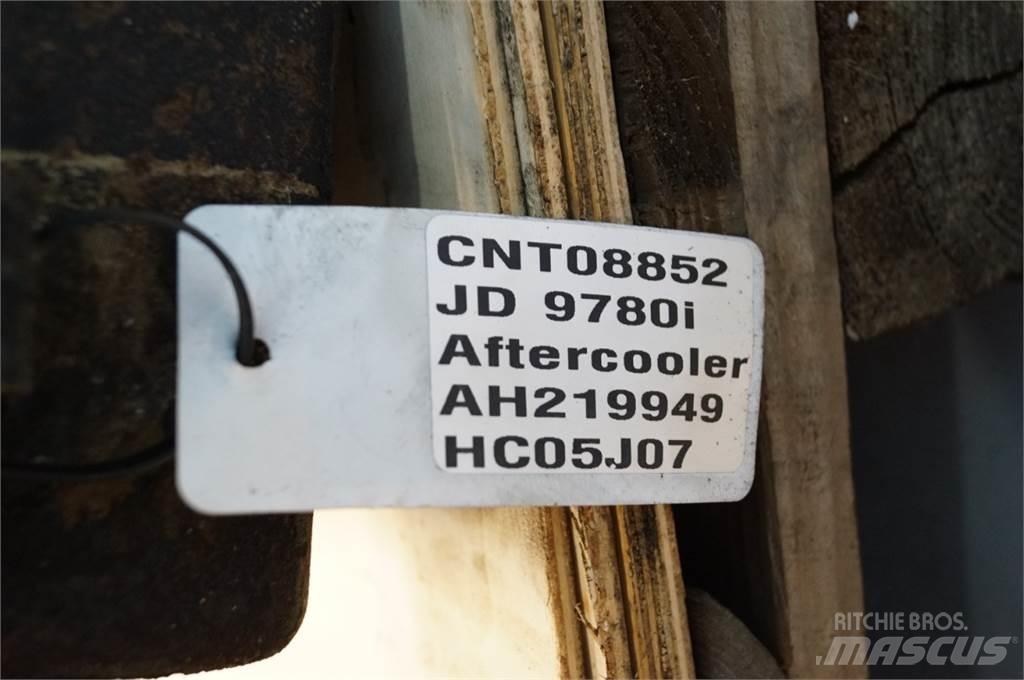 John Deere 9780 مشعات