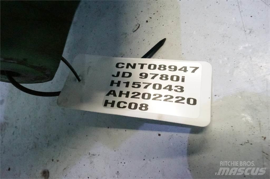 John Deere 9780 معدات نشر الرمال والملح
