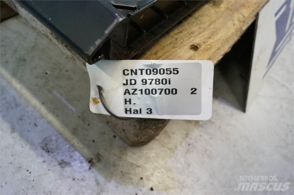 John Deere 9780 معدات نشر الرمال والملح