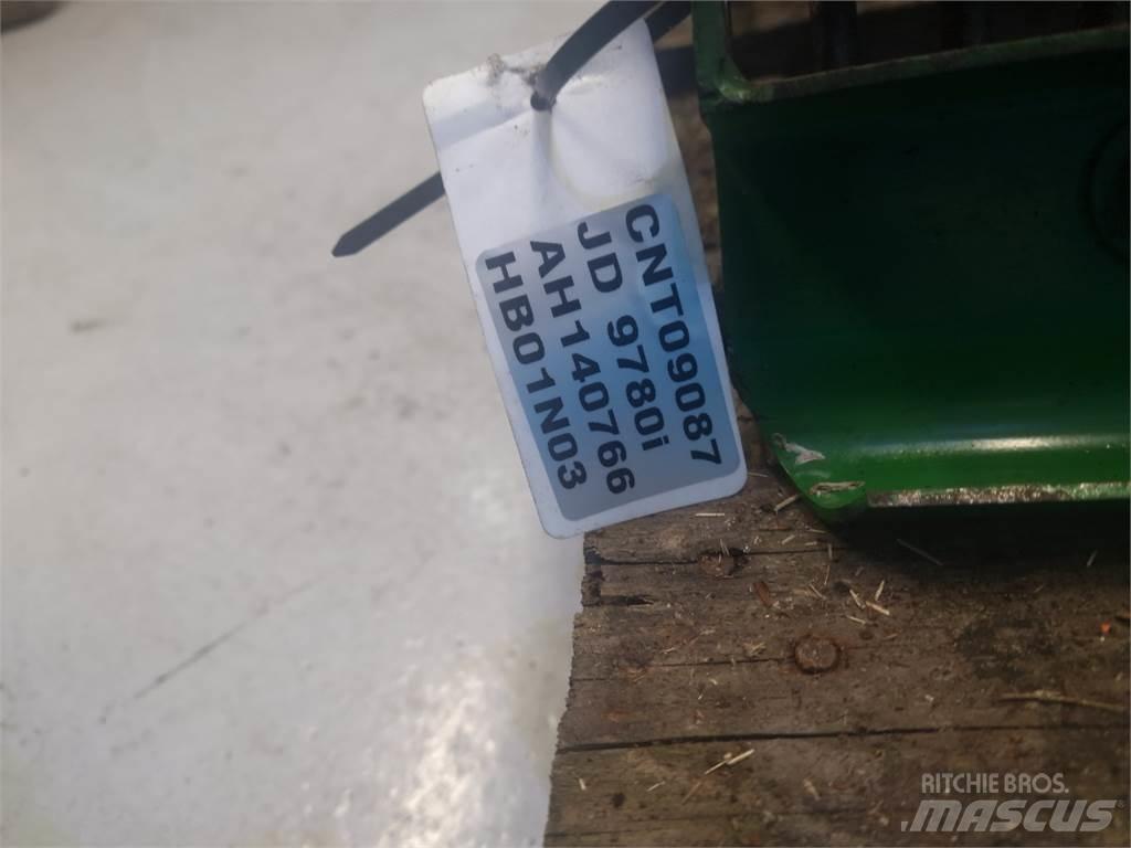 John Deere 9780 ملحقات الحصادات