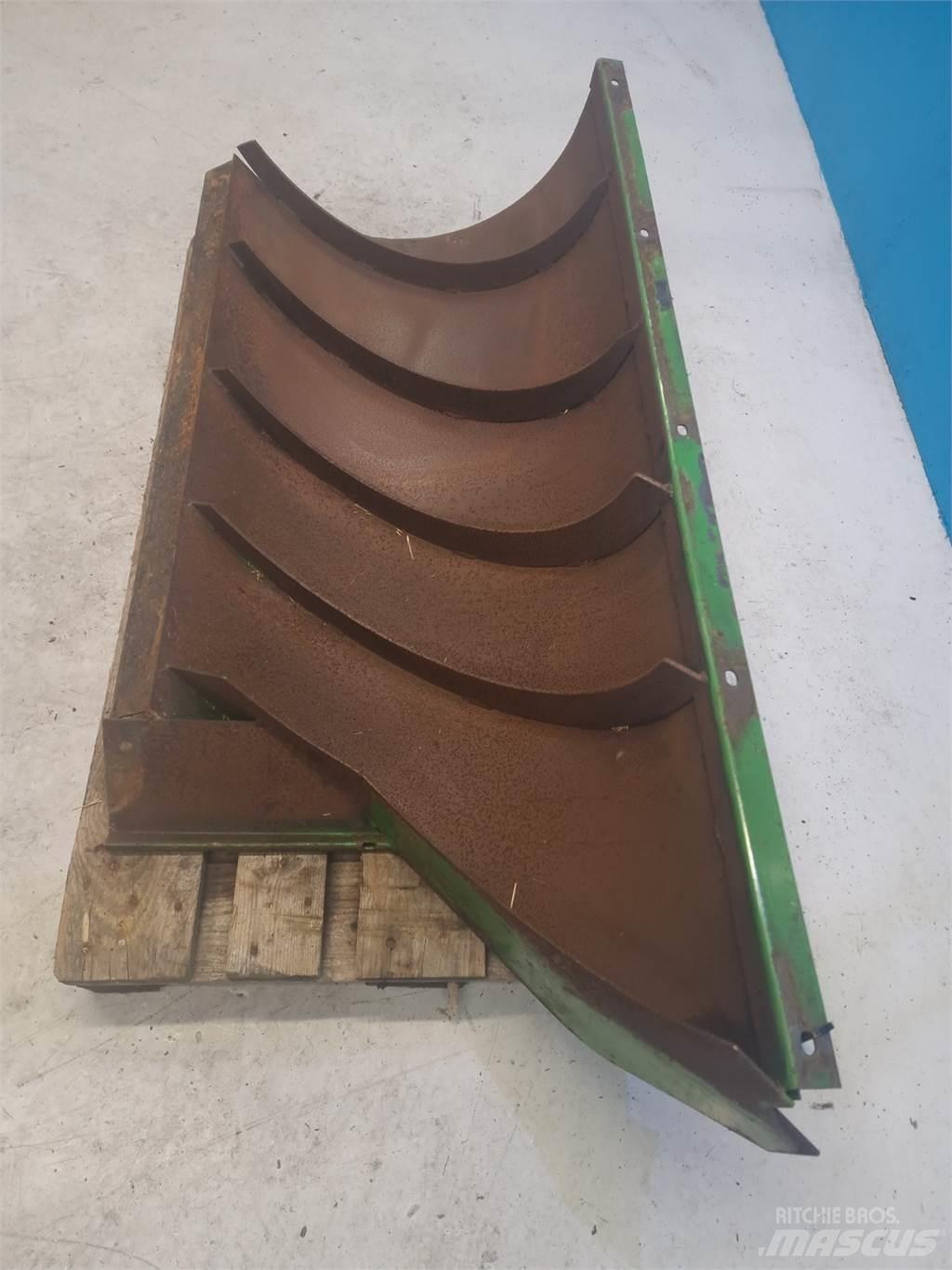 John Deere 9780 ملحقات الحصادات