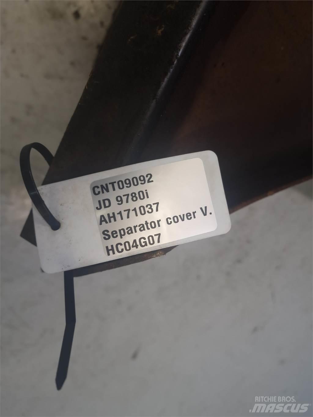 John Deere 9780 ملحقات الحصادات