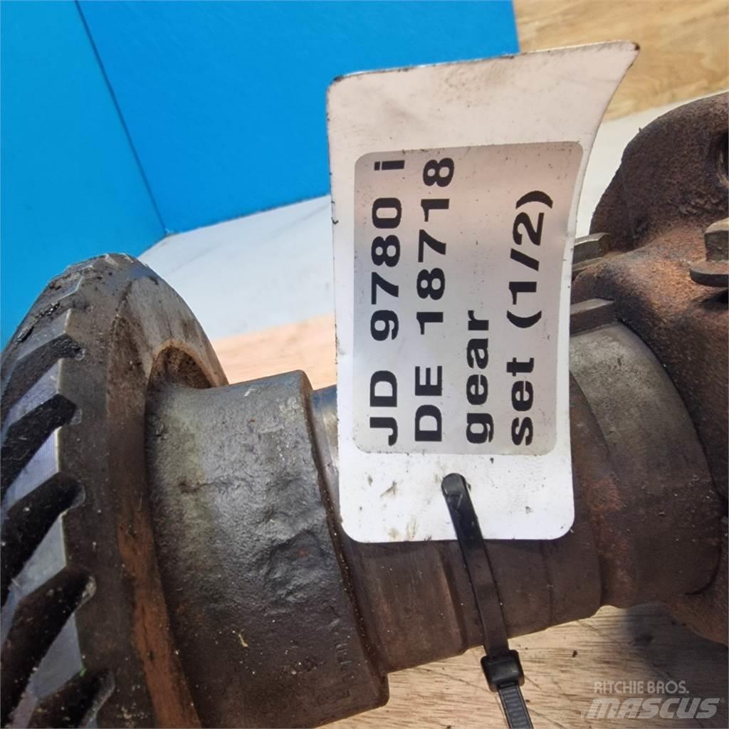 John Deere 9780 أجهزة نقل