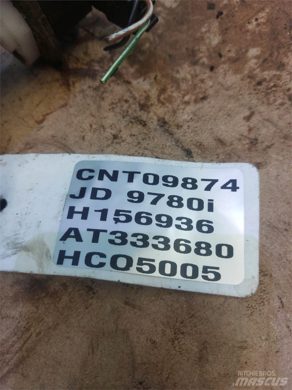 John Deere 9780 إلكترونيات