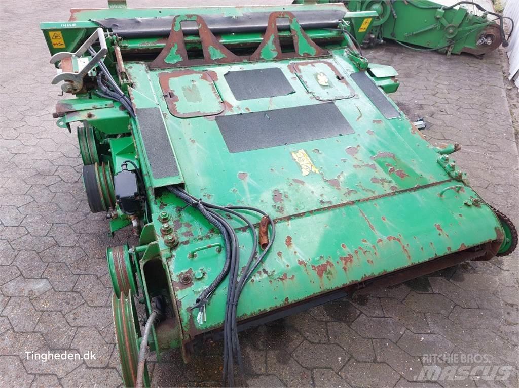 John Deere 9780 ملحقات الحصادات