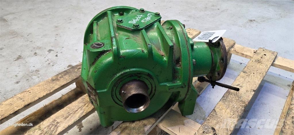 John Deere 9780 أجهزة نقل