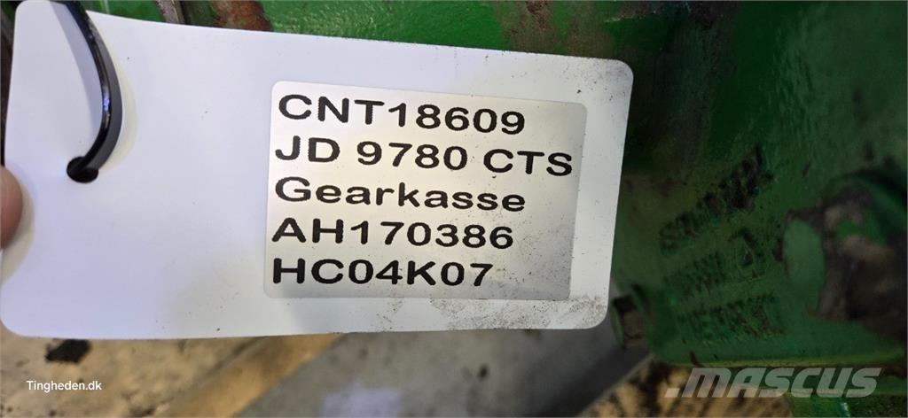 John Deere 9780 أجهزة نقل