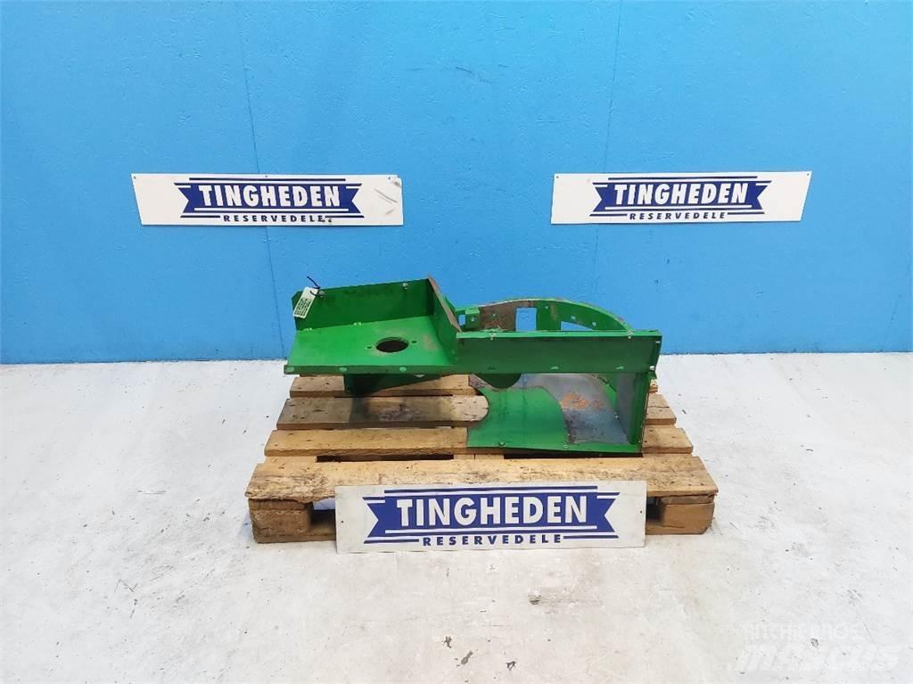 John Deere 9780i ملحقات الحصادات