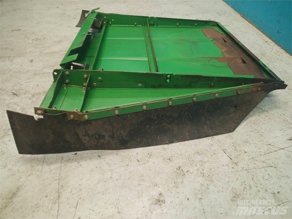 John Deere CTS معدات نشر الرمال والملح