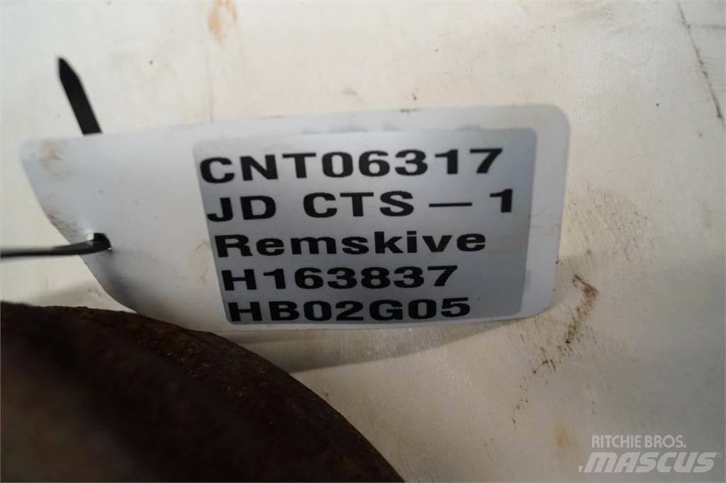 John Deere CTS ملحقات الحصادات