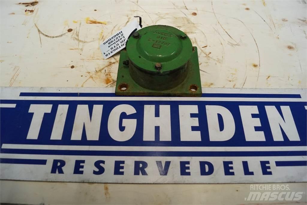 John Deere CTS ملحقات الحصادات