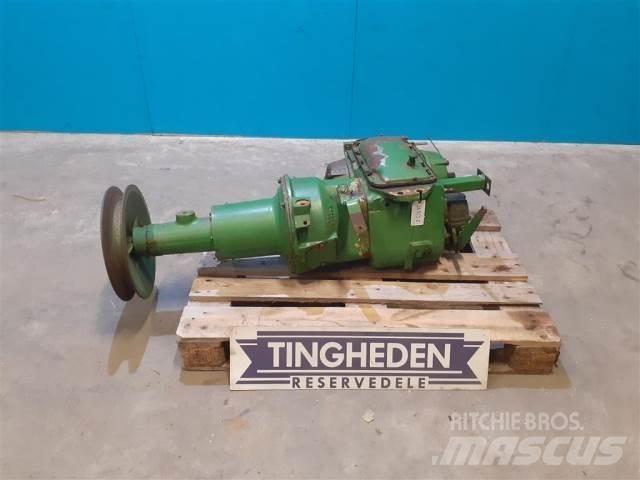 John Deere JD955 أجهزة نقل