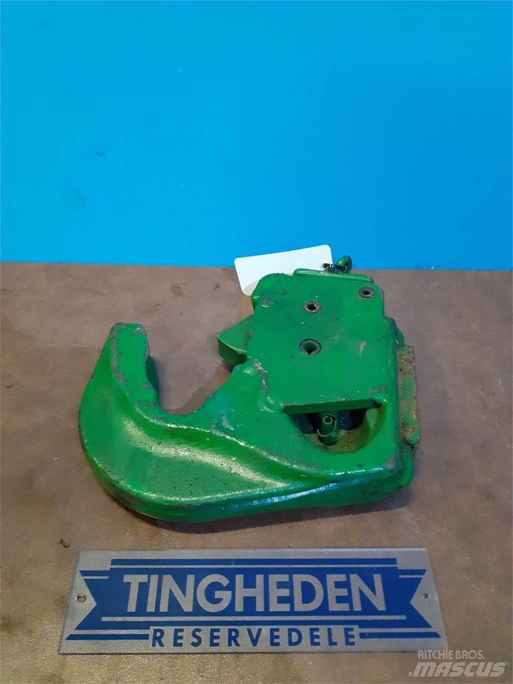 John Deere Kat 4 ملحقات أخرى للجرارات