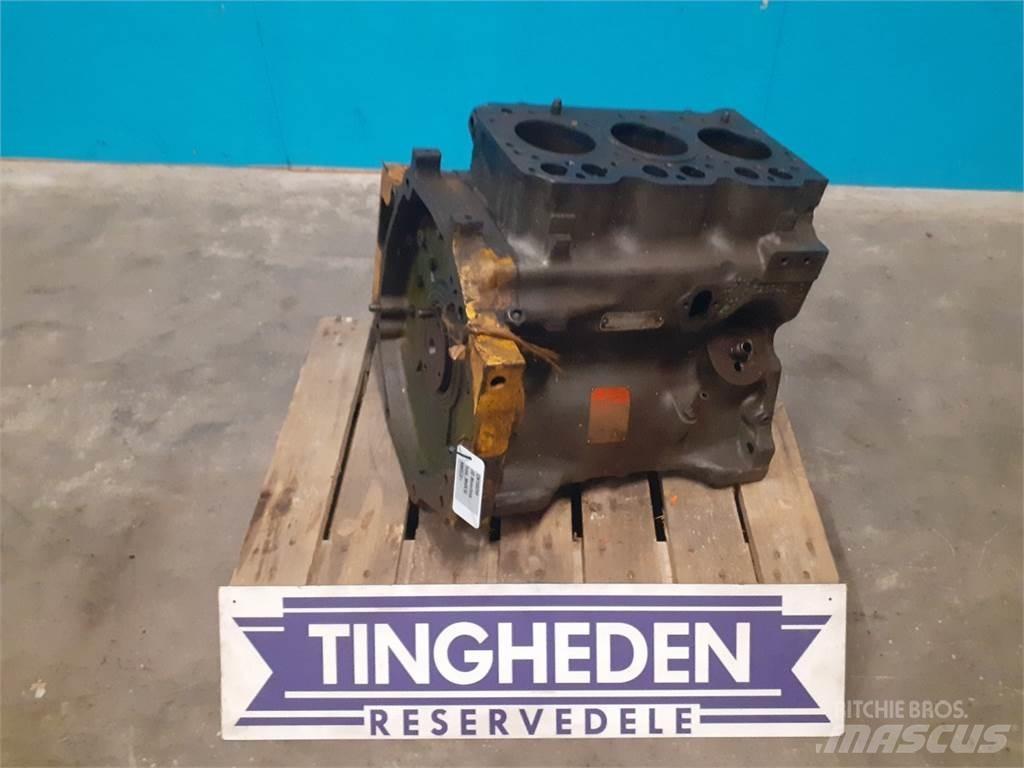 John Deere M43LW محركات