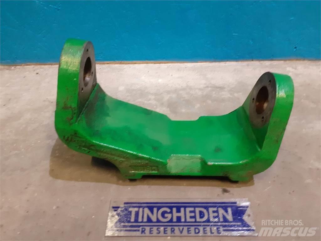 John Deere S670 ملحقات الحصادات
