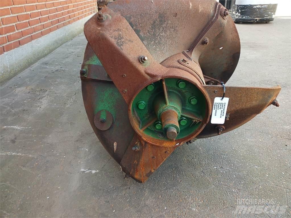 John Deere S670 ملحقات الحصادات